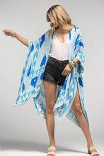 Load image into Gallery viewer, Monochrome Pattern Kimono
