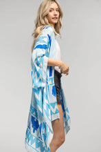 Load image into Gallery viewer, Monochrome Pattern Kimono
