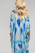 Load image into Gallery viewer, Monochrome Pattern Kimono
