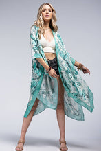 Load image into Gallery viewer, Sharon Flower Print Kimono

