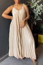 Load image into Gallery viewer, SLING PLEATED LONG DRESS
